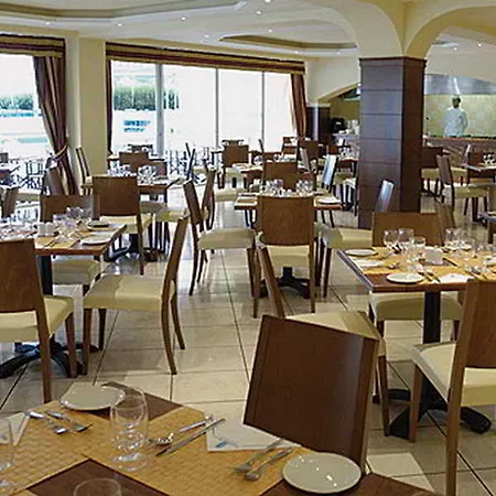 Atlantica Club Porto Hotel